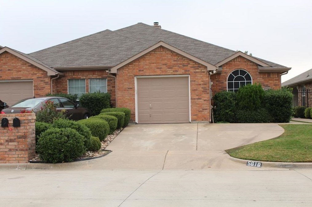 5616 Blackmon Ct, Fort Worth, TX 76137