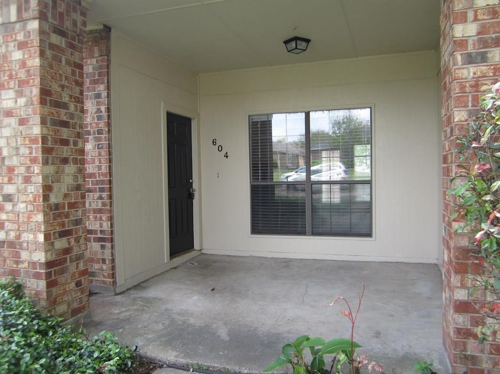604 Rawhide Ct, Plano, TX 75023