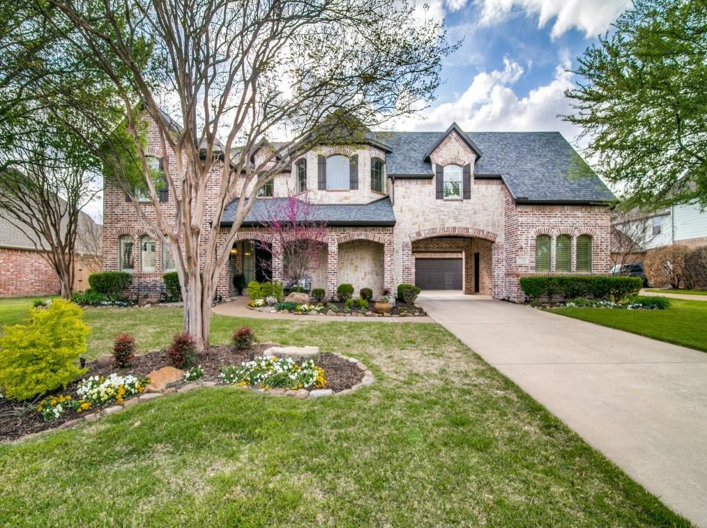 613 Blue Flumar Ct, Plano, TX 75094-3828