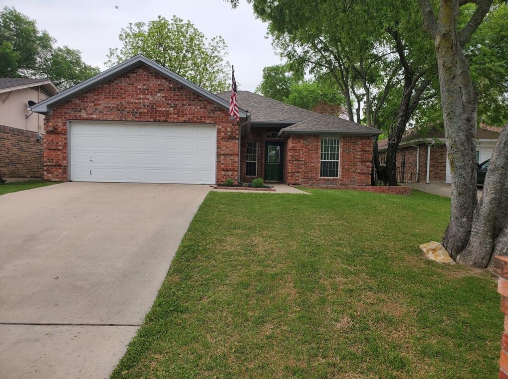 8417 Redonda St, Fort Worth, TX 76108