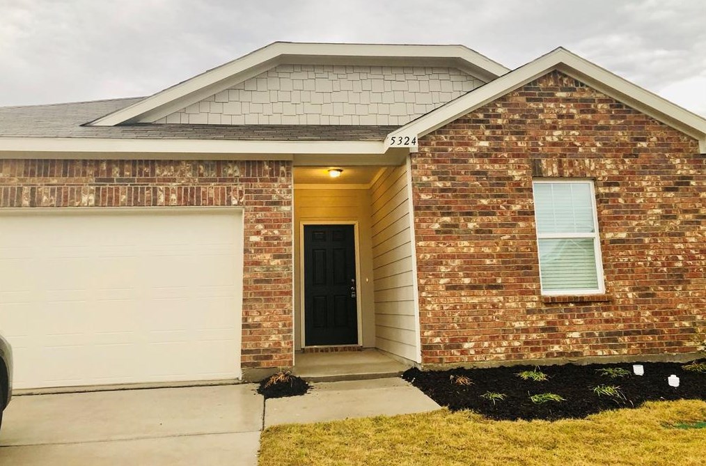 5324 Shady Springs Trail, Fort Worth, TX 76179