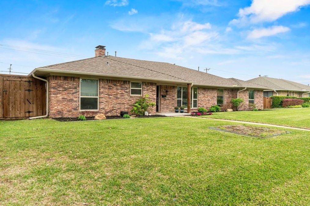 3456 Salisbury Dr, Dallas, TX 75229-5924