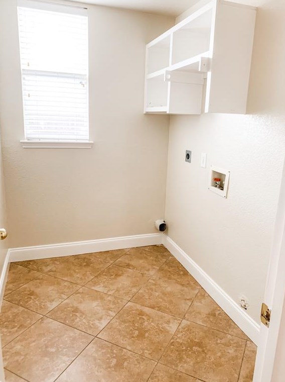 5701 Jewel Dr, Mckinney TX  75070-7691 exterior