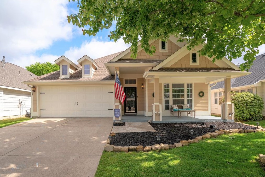 9908 Old Field Dr, Mckinney, TX 75070-2812