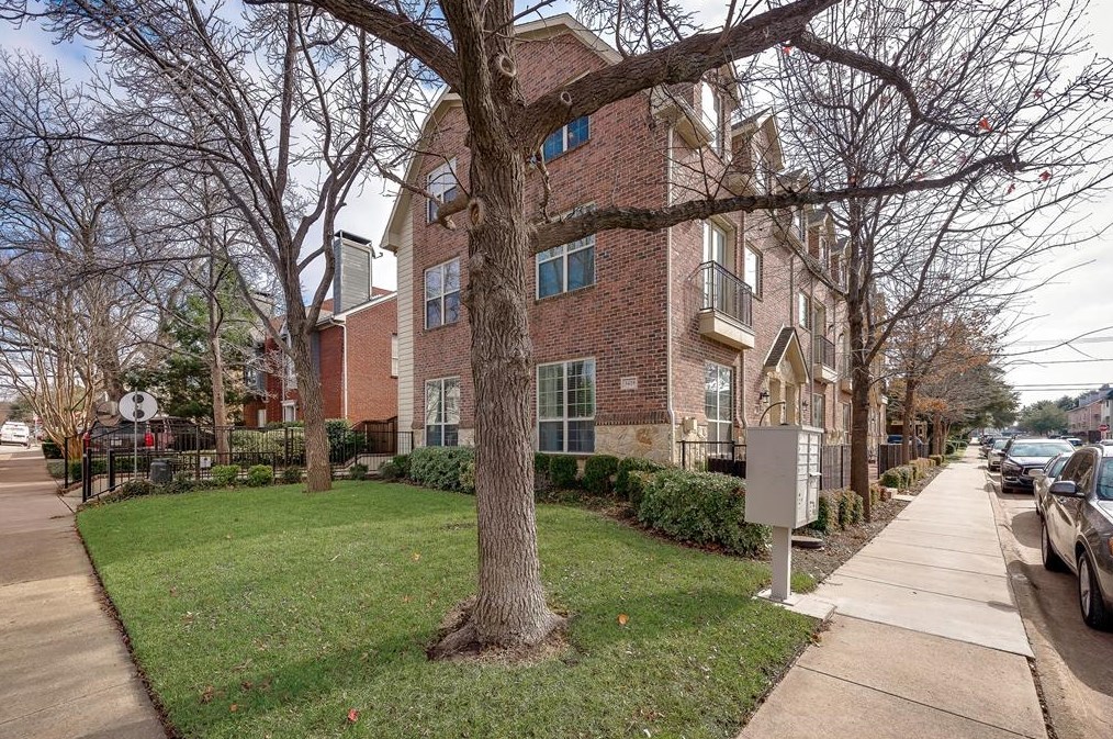 3429 Rankin St #1, Dallas, TX 75205