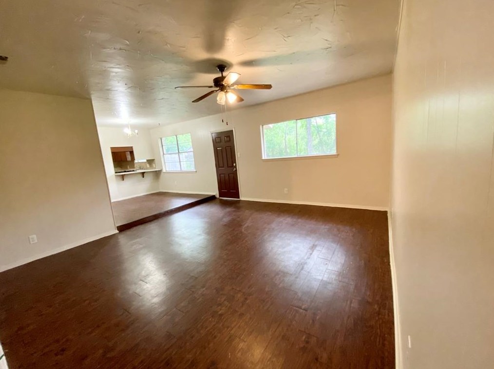 2020 Cliffside Dr, Fort Worth, TX 76134