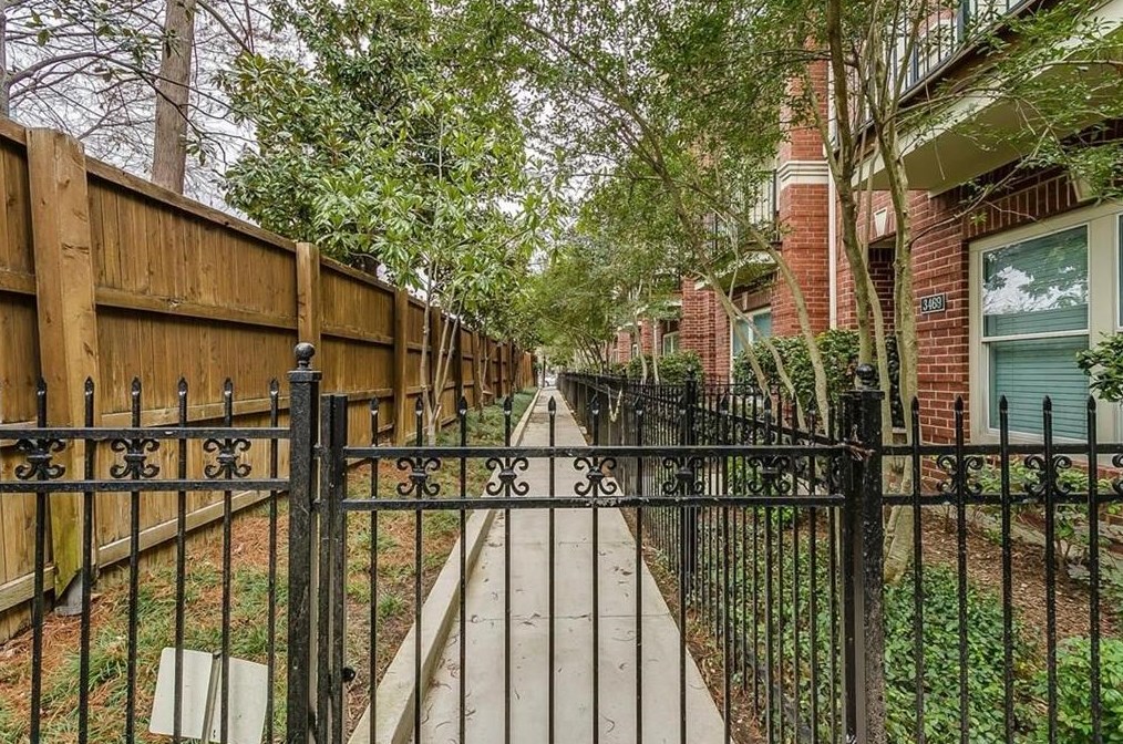 3473 Howell St, Dallas, TX 75204