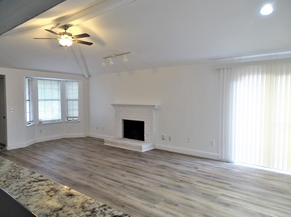 11915 Garden Terrace Dr, Dallas, TX 75243