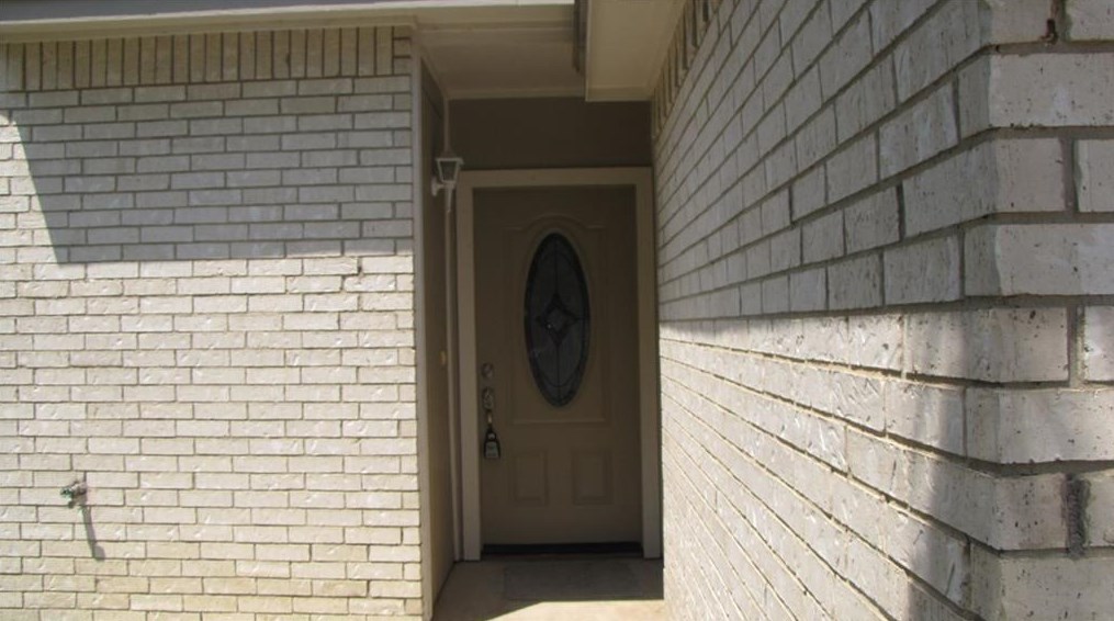 832 Meadowlark Dr, Fort Worth, TX 76131