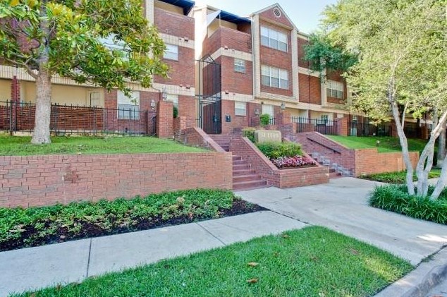 3100 Cole Ave #200, Dallas, TX 75204