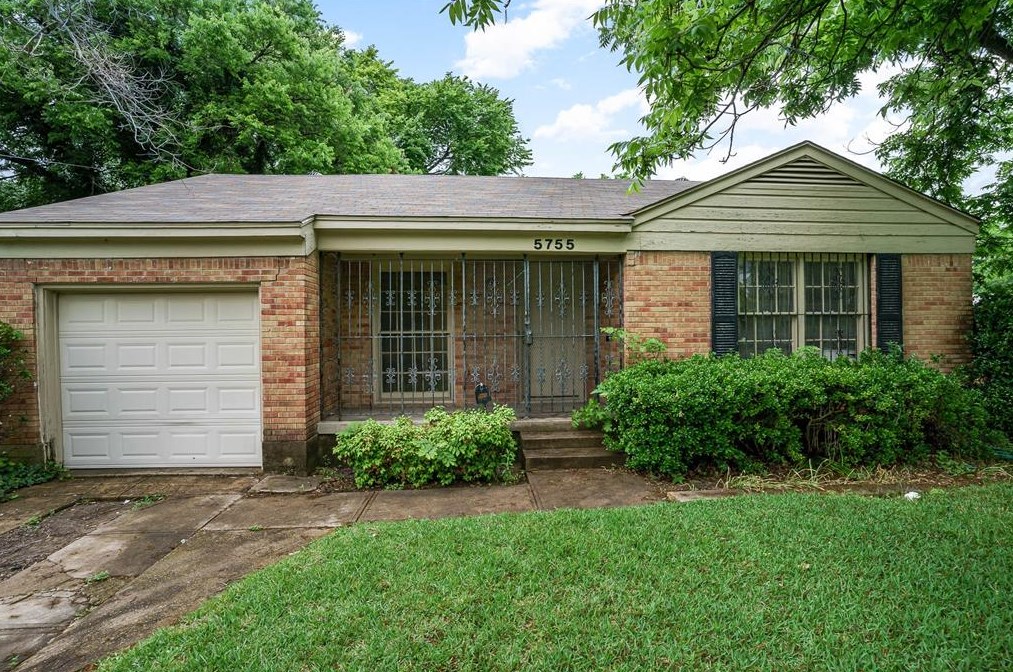 5755 Rich St, Dallas, TX 75227-6333