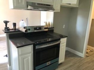 320 N Queens Ct N #b, Midlothian, TX 76063