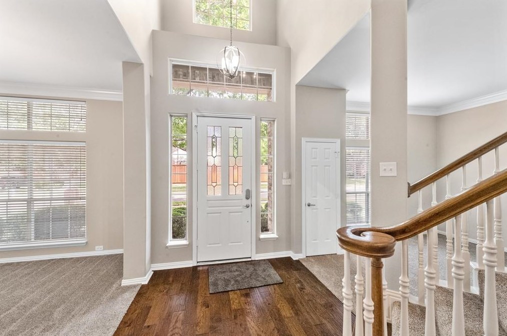 2704 Barrington Dr, Plano, TX 75093