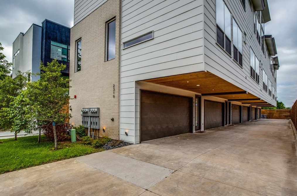 2319 Kirby St #105, Dallas, TX 75204