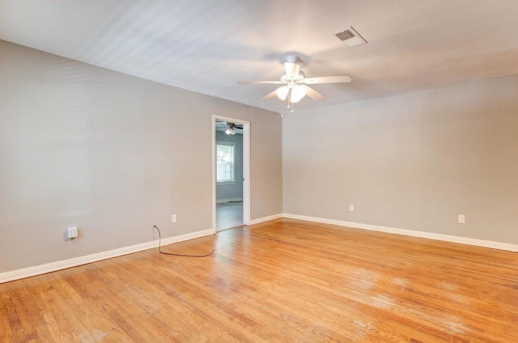 259 Byron St, Fort Worth, TX 76114