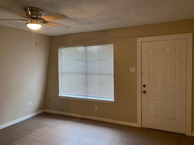 2916 Ruidosa Ave #13, Dallas, TX 75228