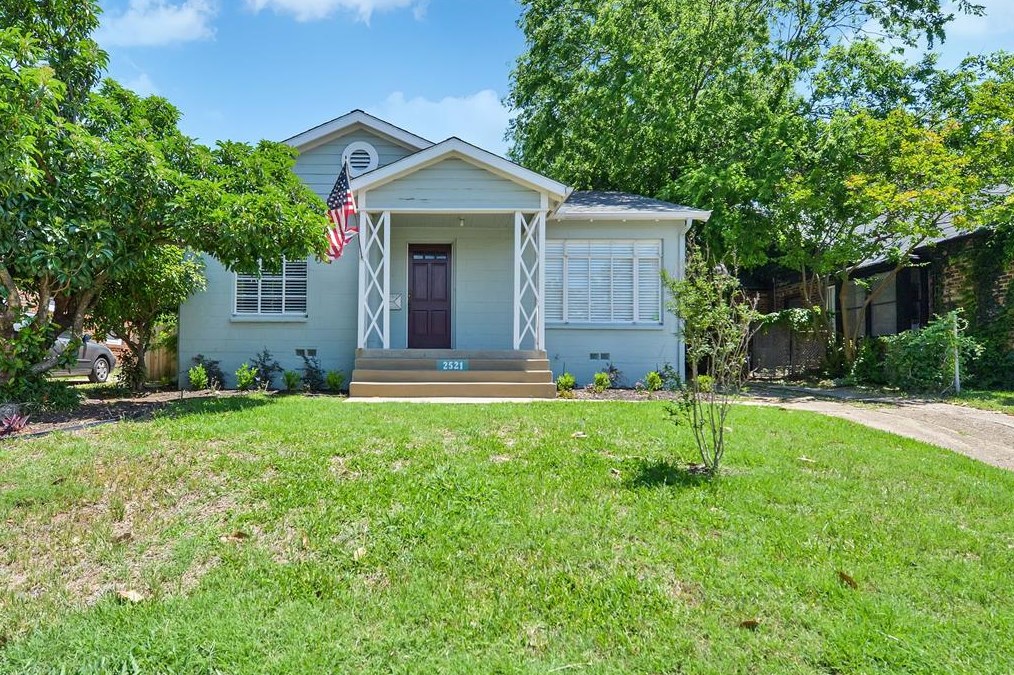 2521 Forest Park Blvd, Fort Worth, TX 76110