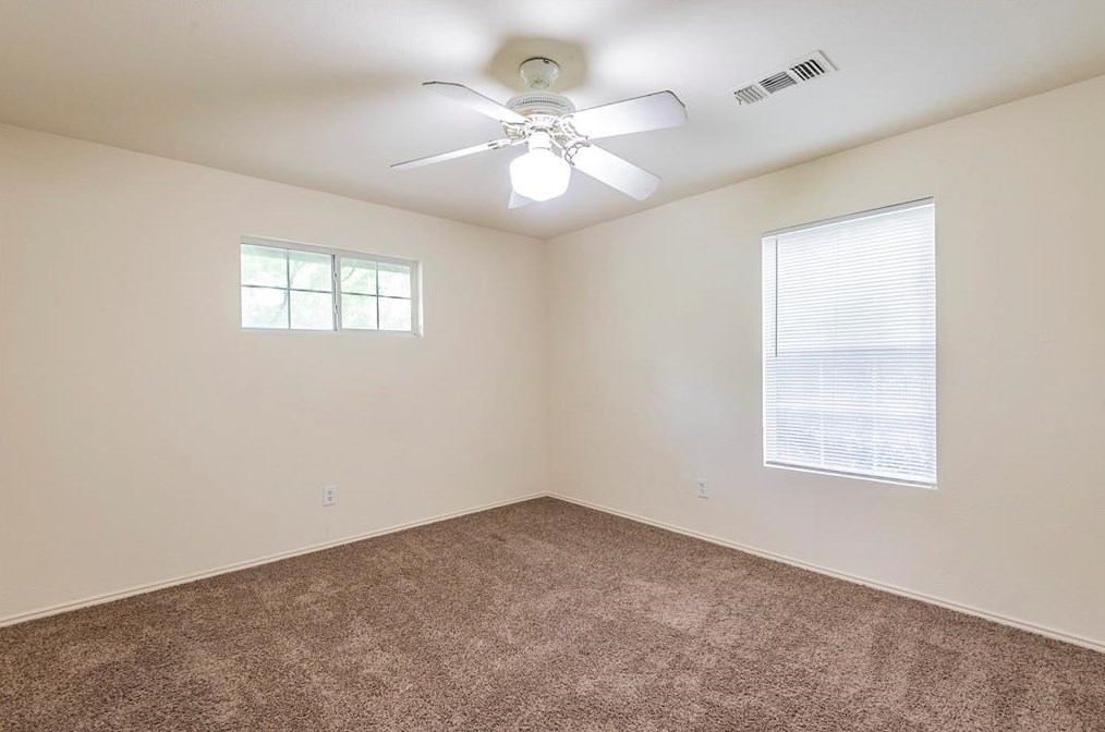 5729 Mona Ln, Dallas TX  75236-1721 exterior