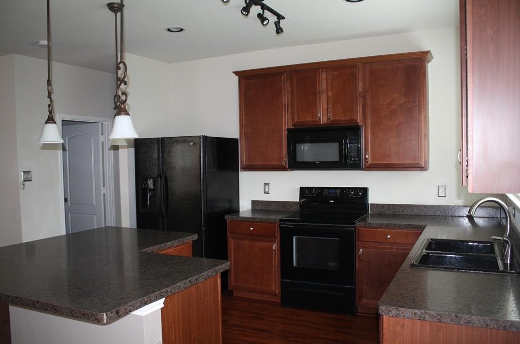 8605 Gray Shale Dr, Fort Worth, TX 76179