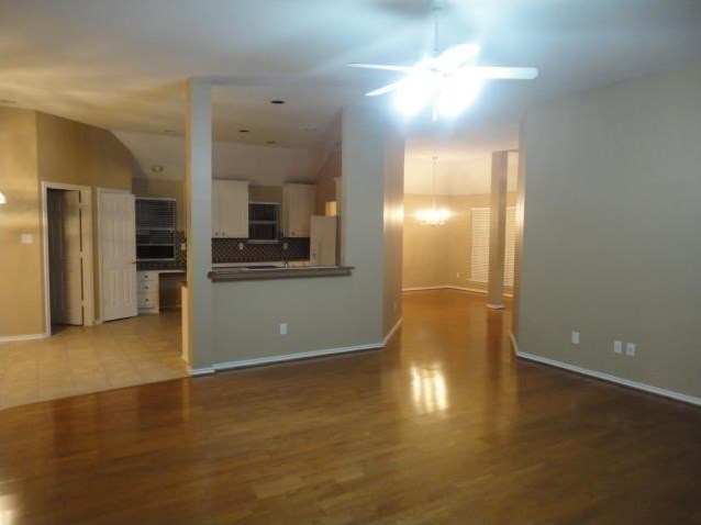 9225 Cornerstone Dr, Plano, TX 75025