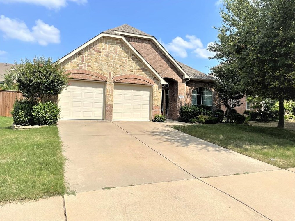 9728 Slide St, Plano, TX 75025