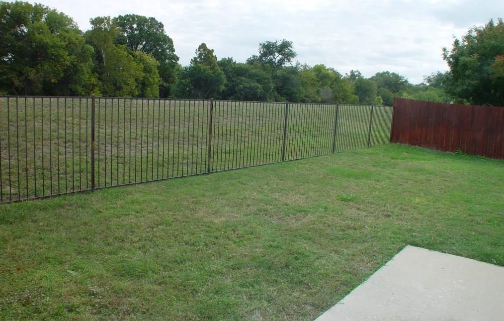 525 Waterview Dr, Coppell TX  75019-6617 exterior