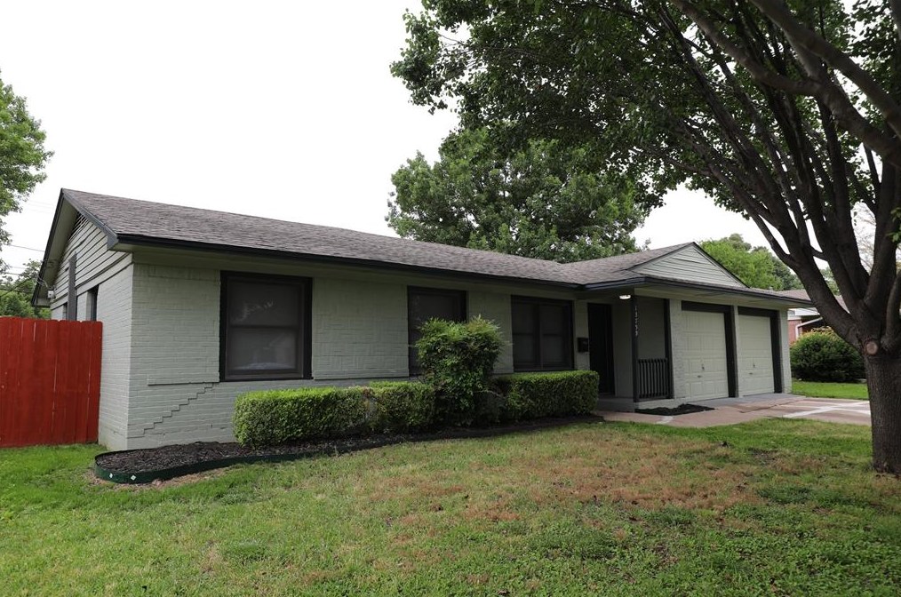 13759 Heartside Pl, Dallas TX  75234-4824 exterior