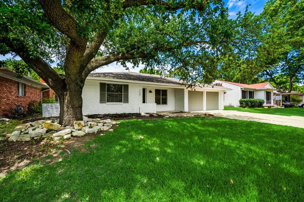 1110 5th St, Grand Prairie, TX 75051-3019