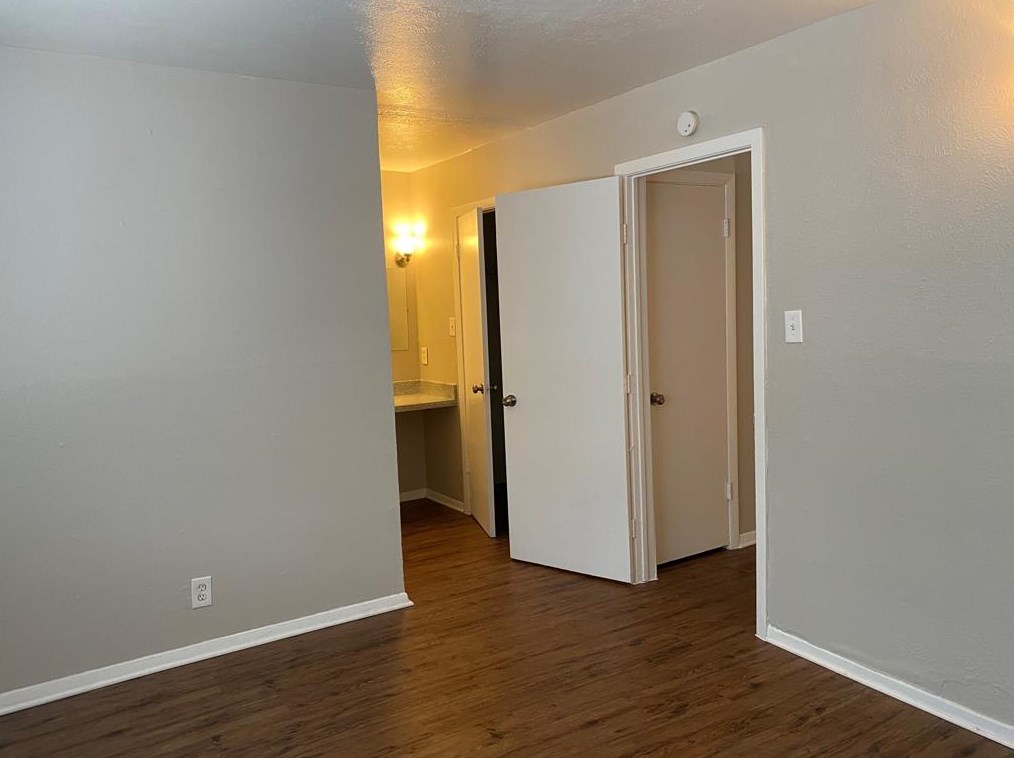 4606 Monarch St #104, Dallas, TX 75204