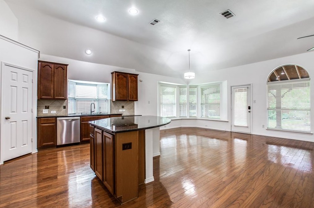 630 Lone Ridge Way, Plano TX  75094-2625 exterior