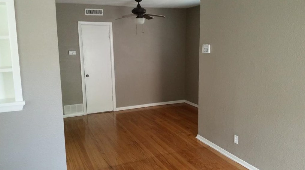 4916 Kelton Dr, Dallas TX  75209-4117 exterior