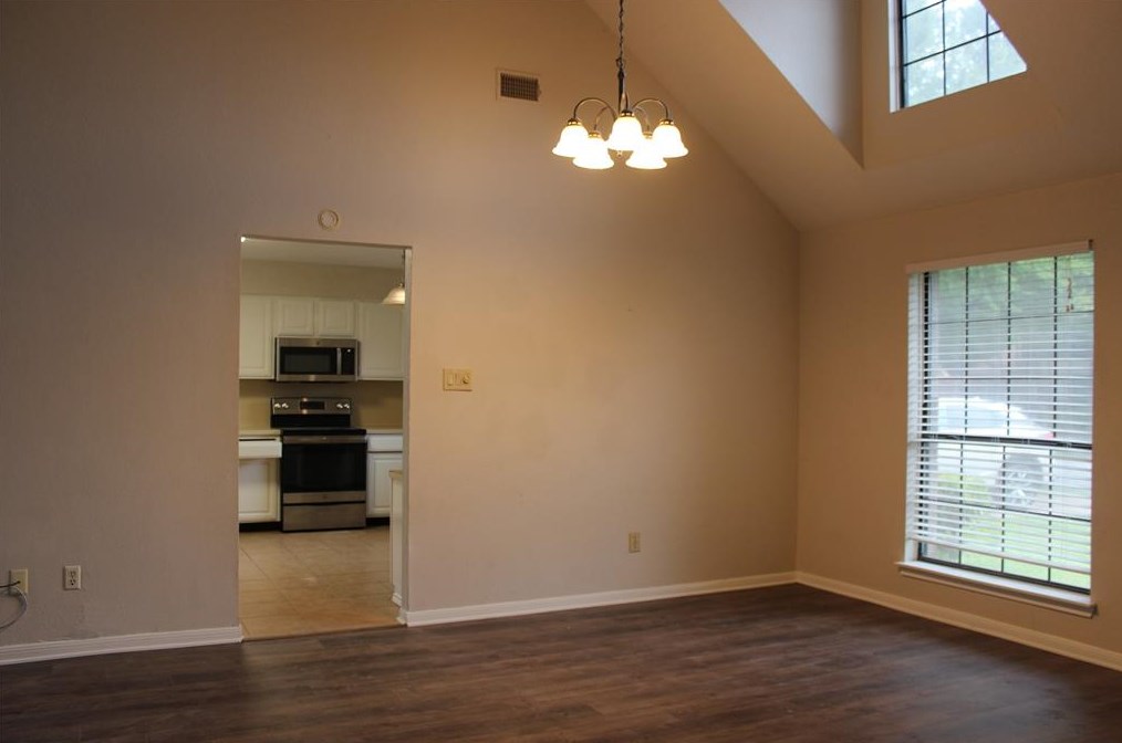 3410 Knob Oak Dr, Grapevine TX  76051-6512 exterior