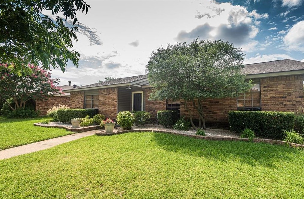 1712 Spanish Trl, Plano, TX 75023