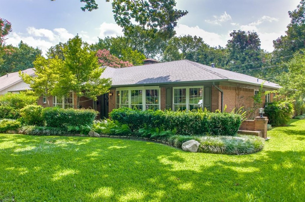 8154 San Cristobal Dr, Dallas, TX 75218-4430