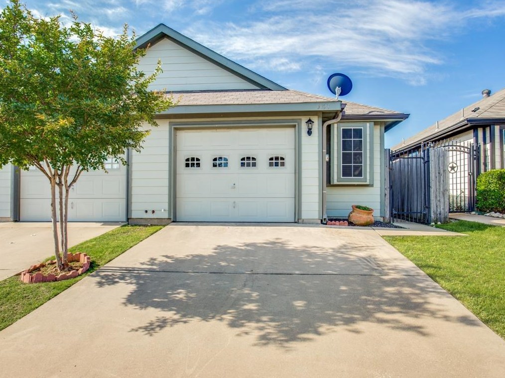 5023 Mountain Spring Trl, Fort Worth, TX 76123