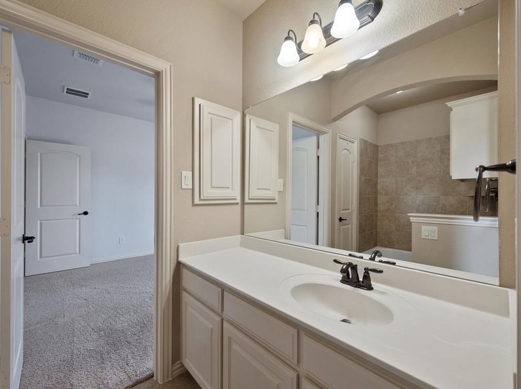 6308 Canyon Crest Dr, Mckinney TX  75071-4698 exterior