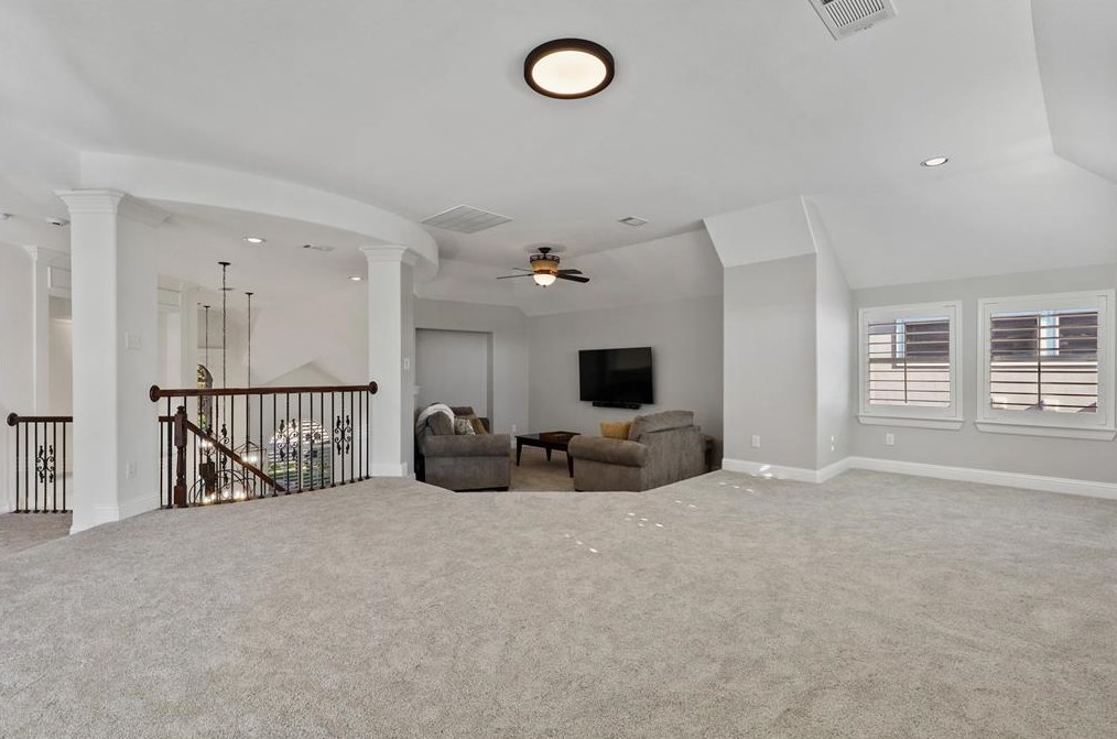 608 Denton Creek Dr, Mckinney TX  75070-7178 exterior