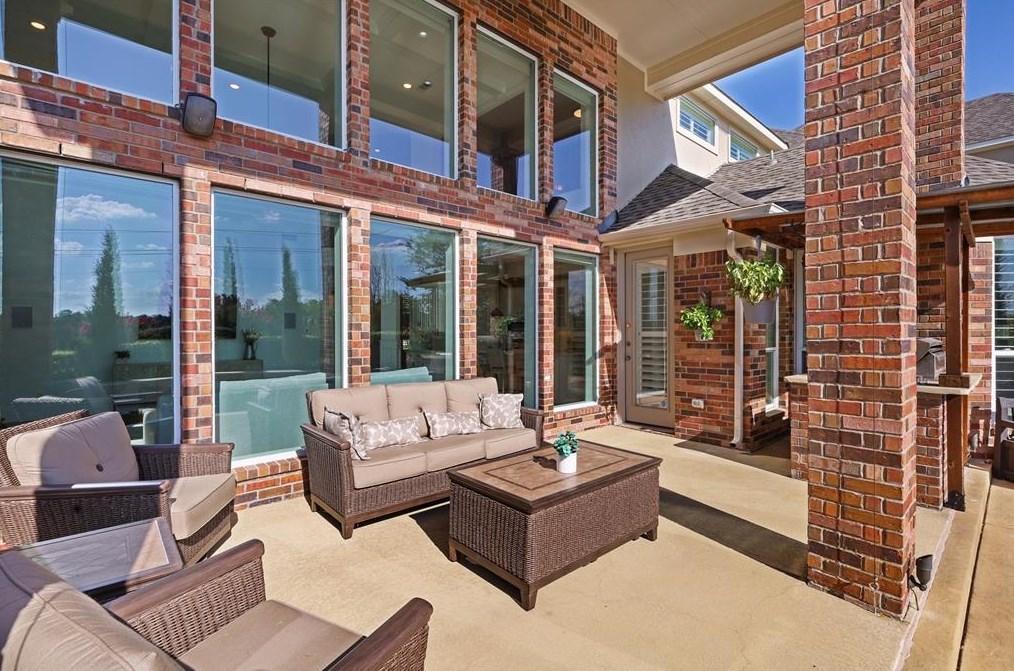 608 Denton Creek Dr, Mckinney TX  75070-7178 exterior