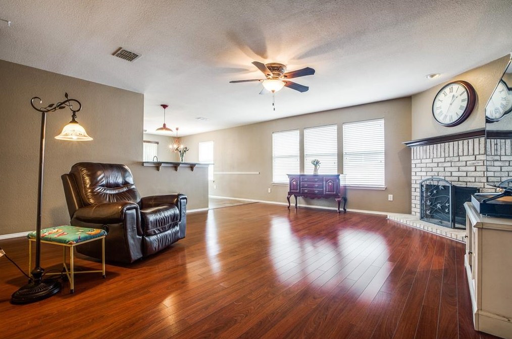 2844 Bluffs Ct, Mckinney, TX 75071-2634