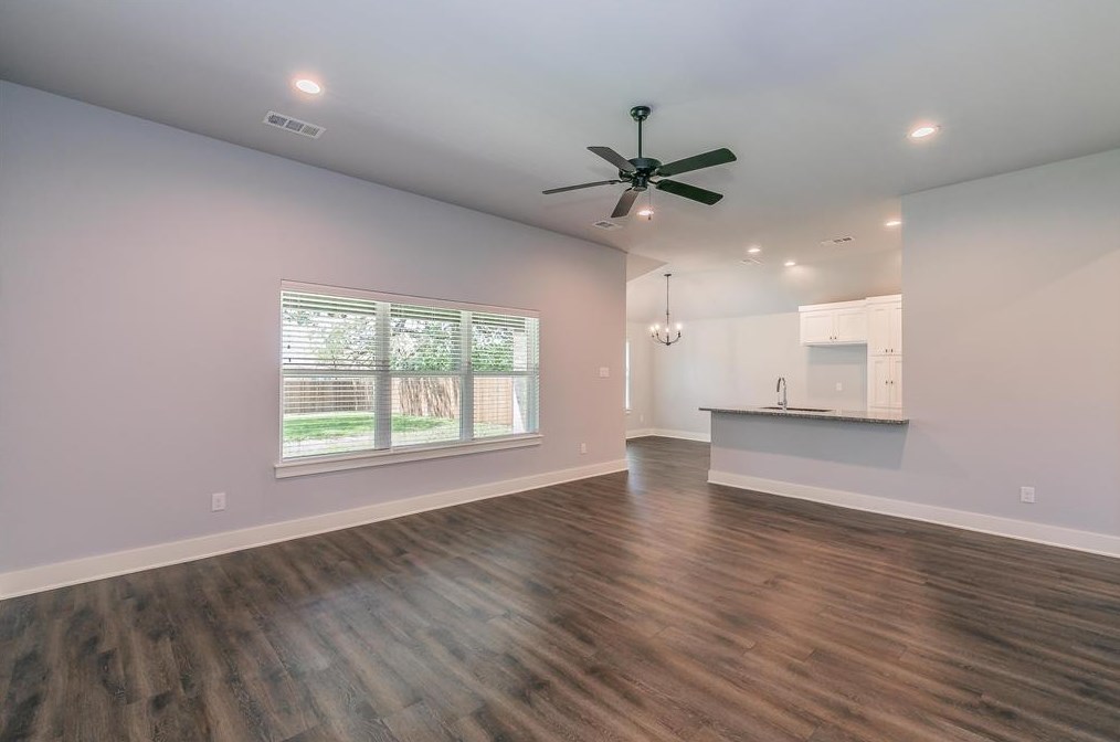 8028 Mickey St, Fort Worth, TX 76182