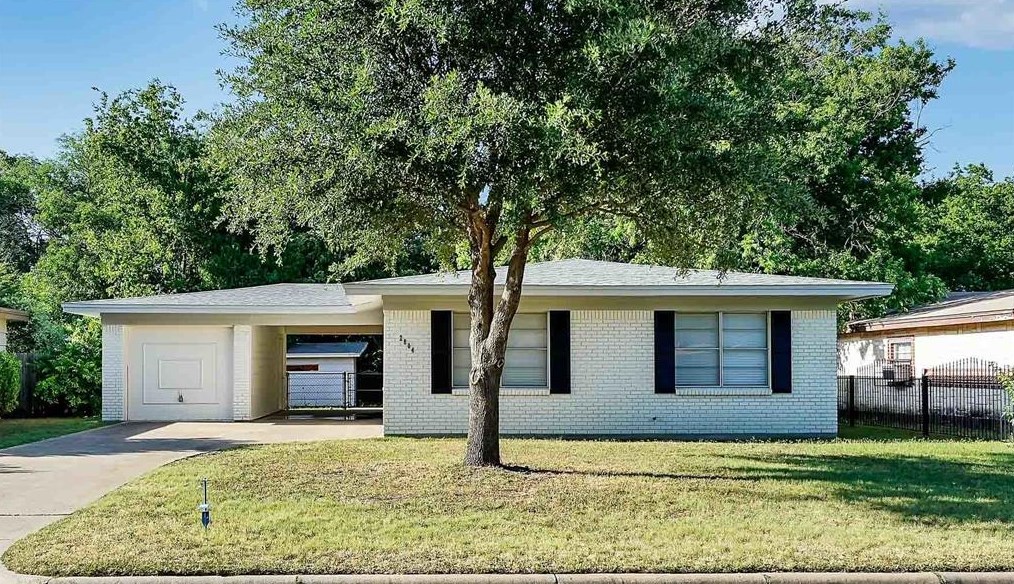 2804 Cordone St, Fort Worth, TX 76133