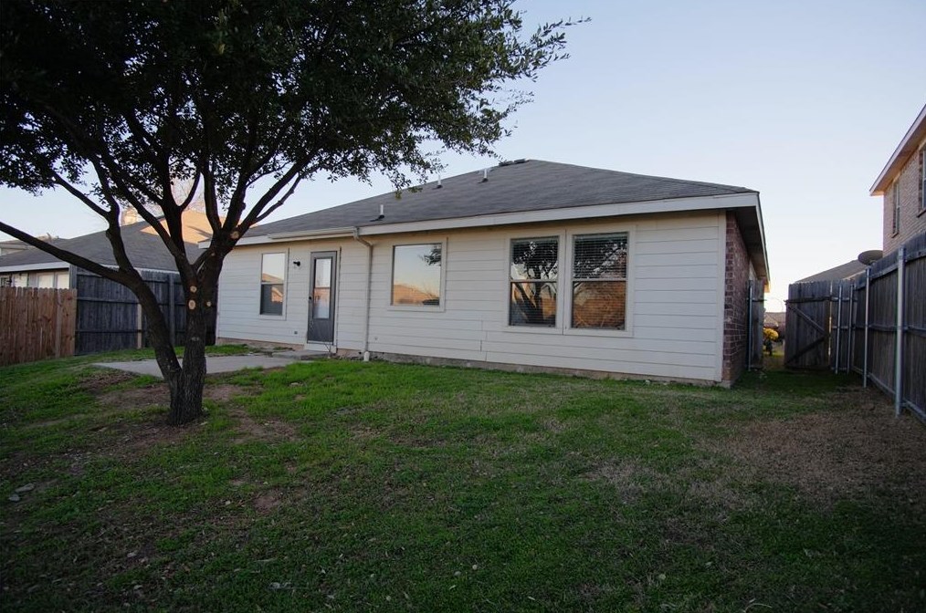 5924 Bridal Trl, Fort Worth, TX 76179