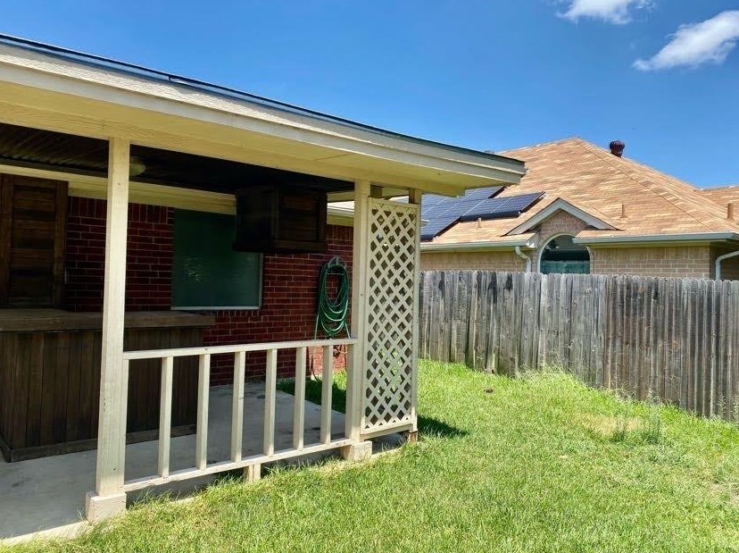 1145 Springwood Dr, Fort Worth, TX 76179