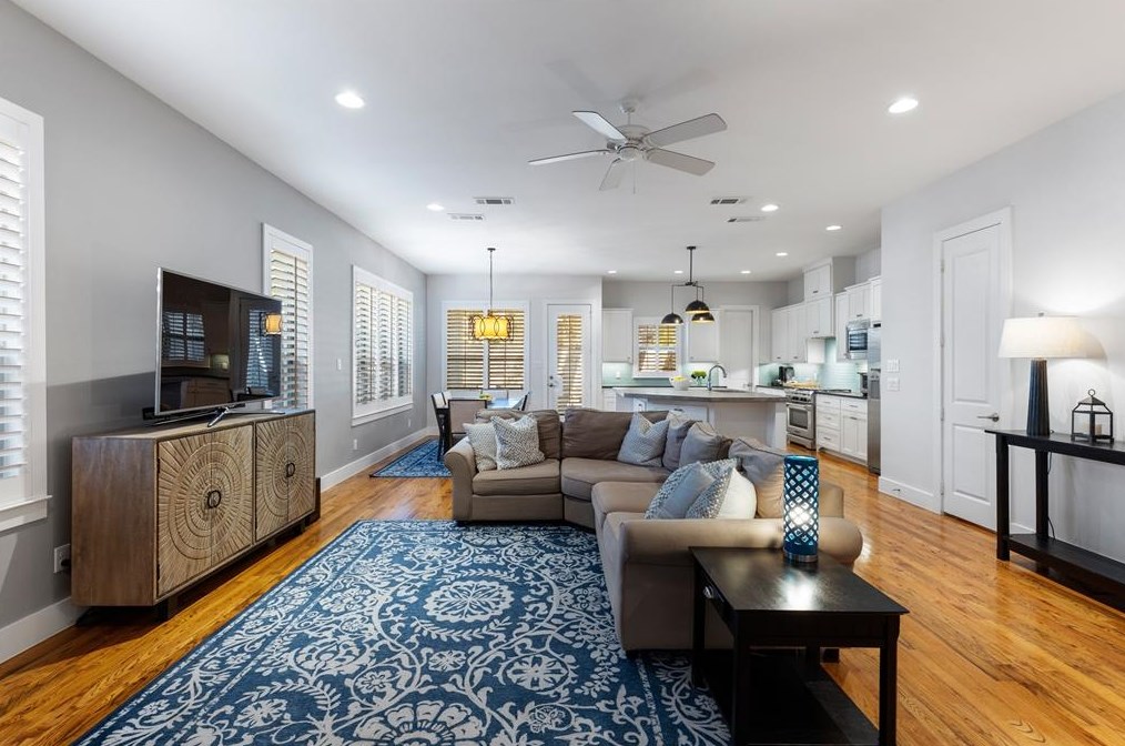 5609 Martel Ave, Dallas, TX 75206-5619