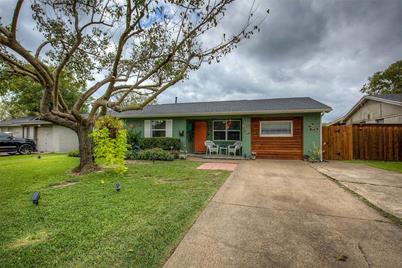 1207 Eastern Heights Drive - Photo 1
