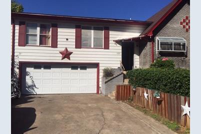133 E Vilbig Street - Photo 1