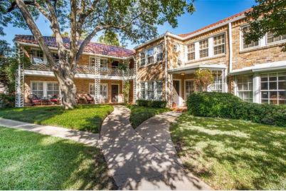 4558 Roland Avenue #B - Photo 1
