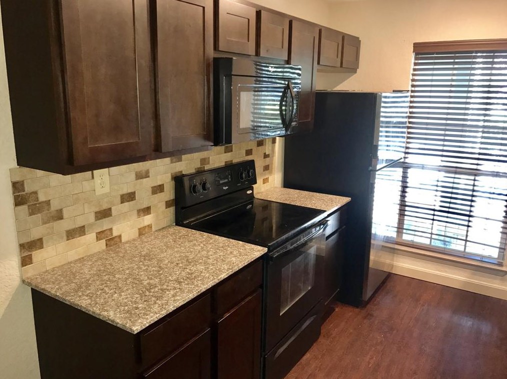 5981 Arapaho Rd Apt 302, Dallas, TX 75248