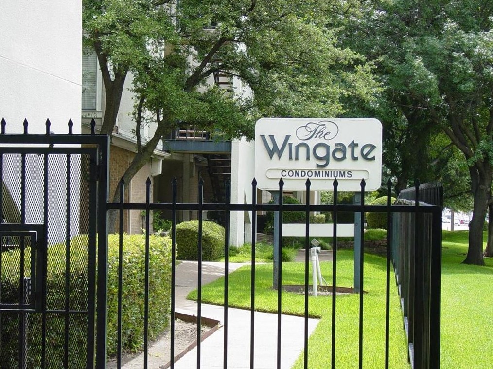 9607 Walnut St, Dallas, TX 11106-4800