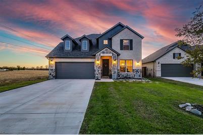 10001 Callan Lane - Photo 1